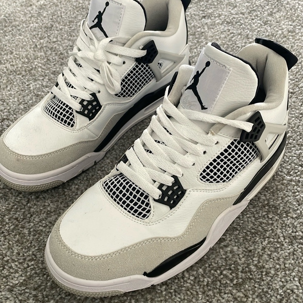 Reps - 4 Retro